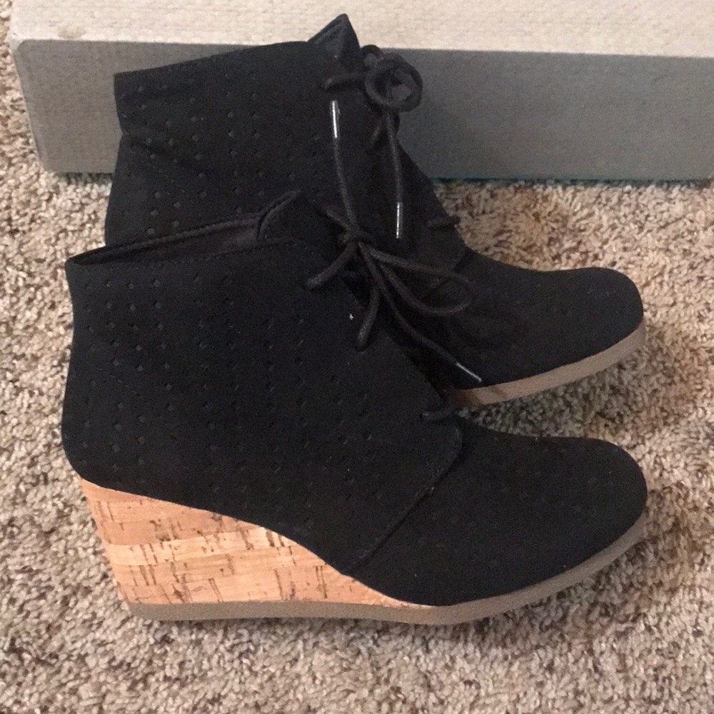 NIB Cork Wedge - Picture 4 of 5